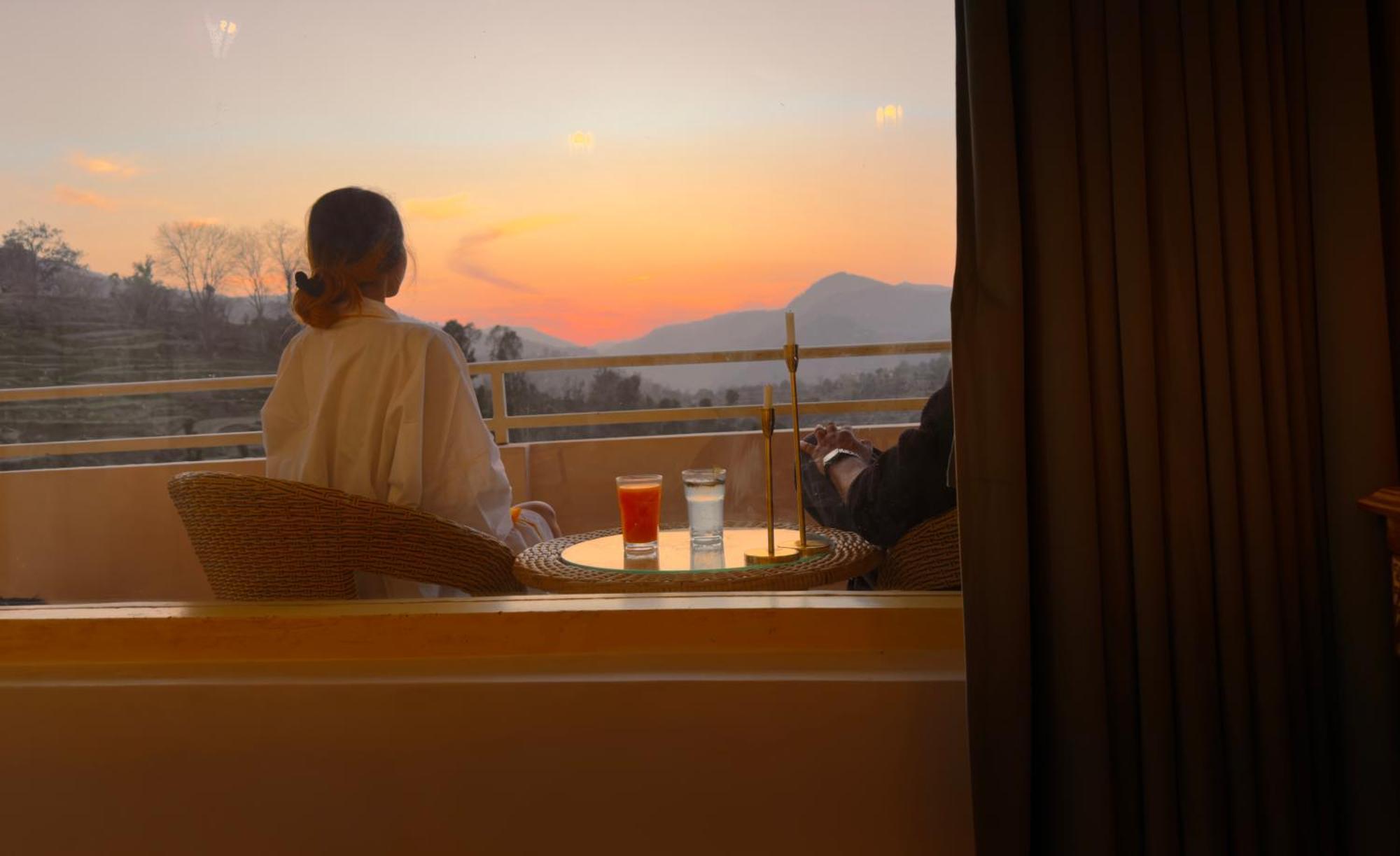 Nazaara -Thhpsociety - Mukteshwar - Witness The View From Your Bed Экстерьер фото