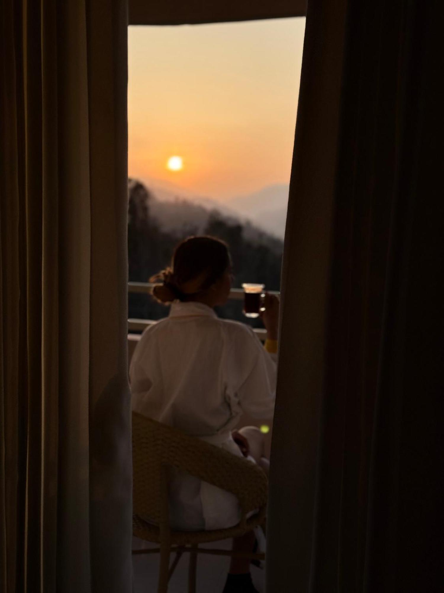 Nazaara -Thhpsociety - Mukteshwar - Witness The View From Your Bed Экстерьер фото