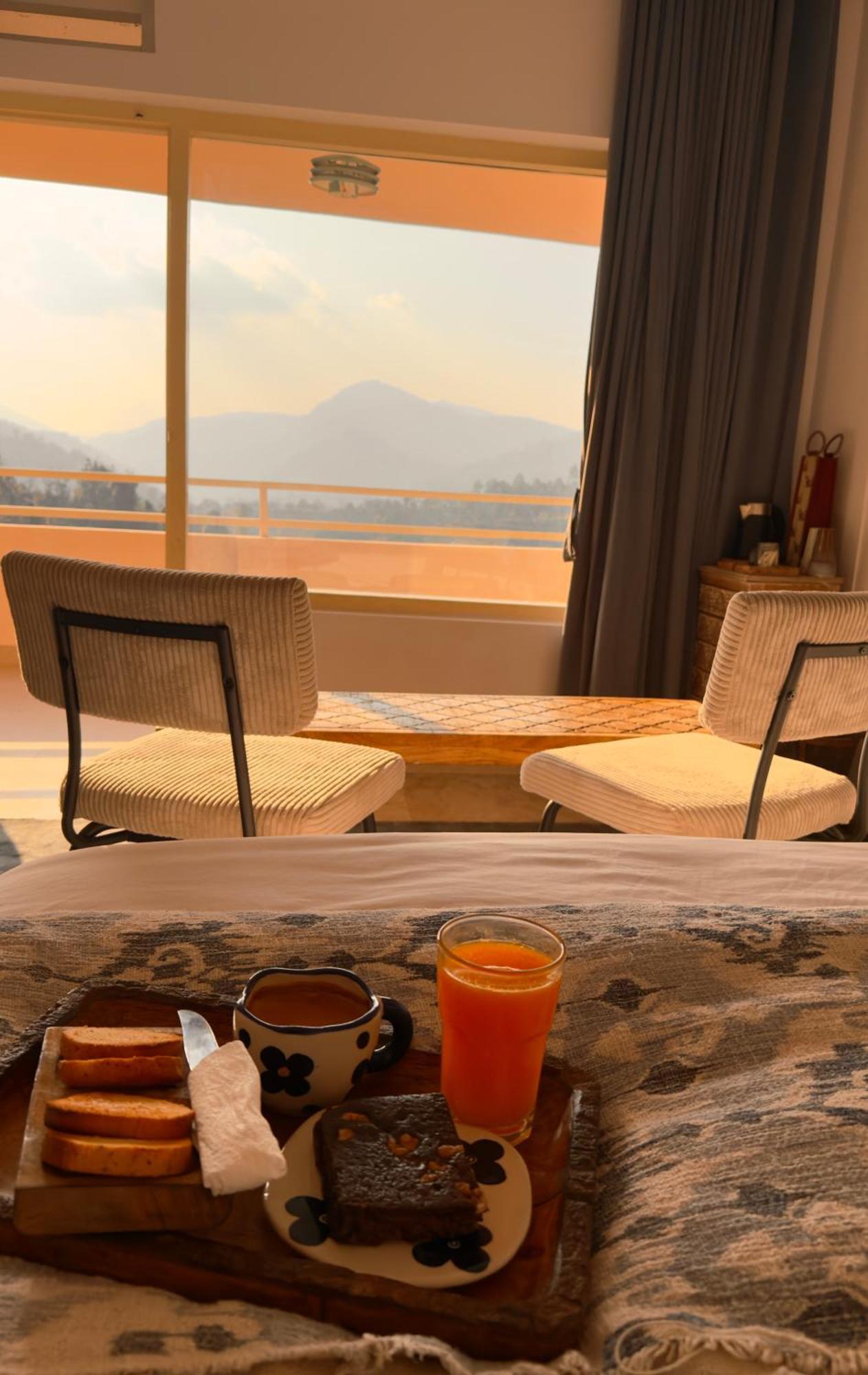 Nazaara -Thhpsociety - Mukteshwar - Witness The View From Your Bed Экстерьер фото